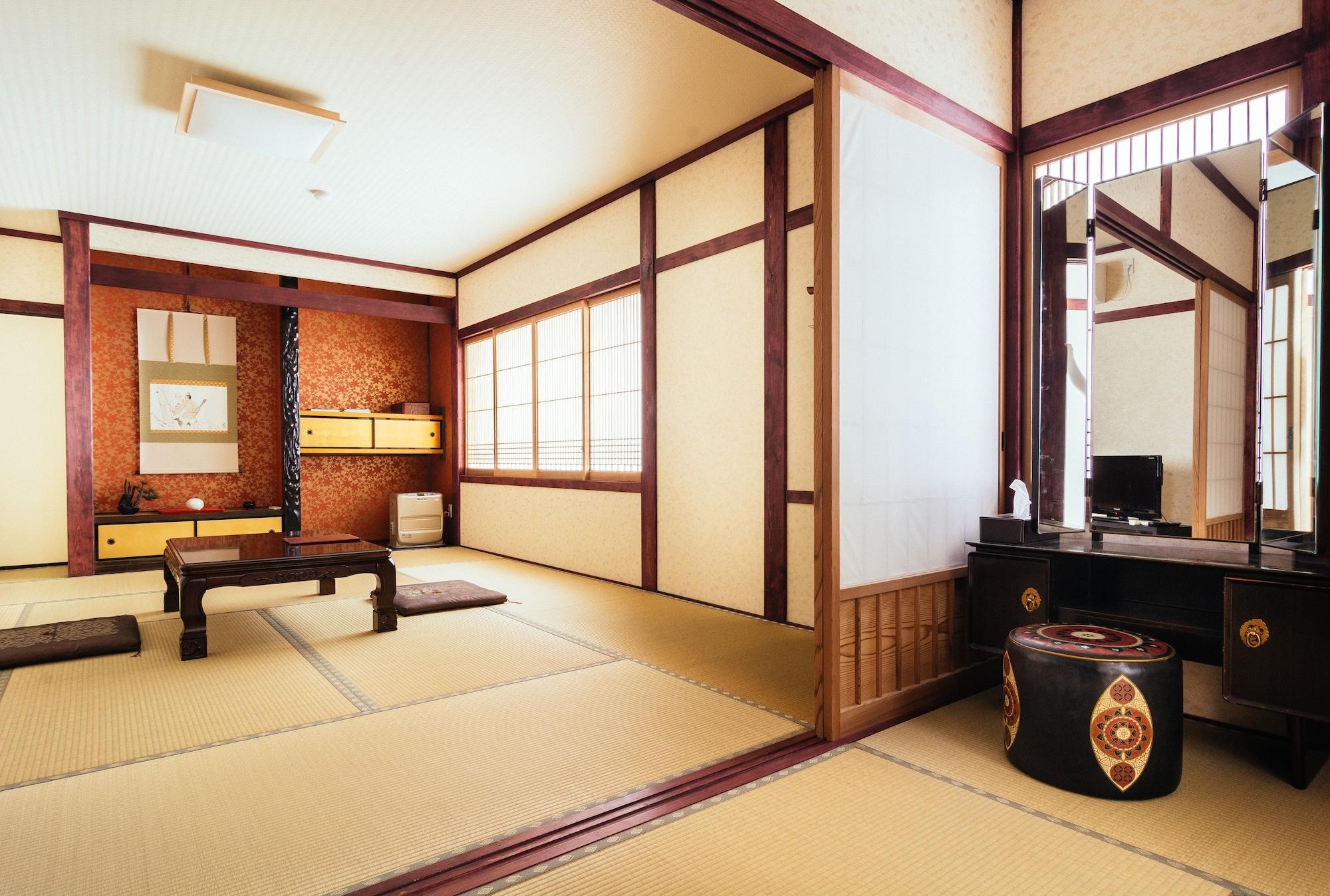 Отель Koyasan Shukubo Jokiin Экстерьер фото