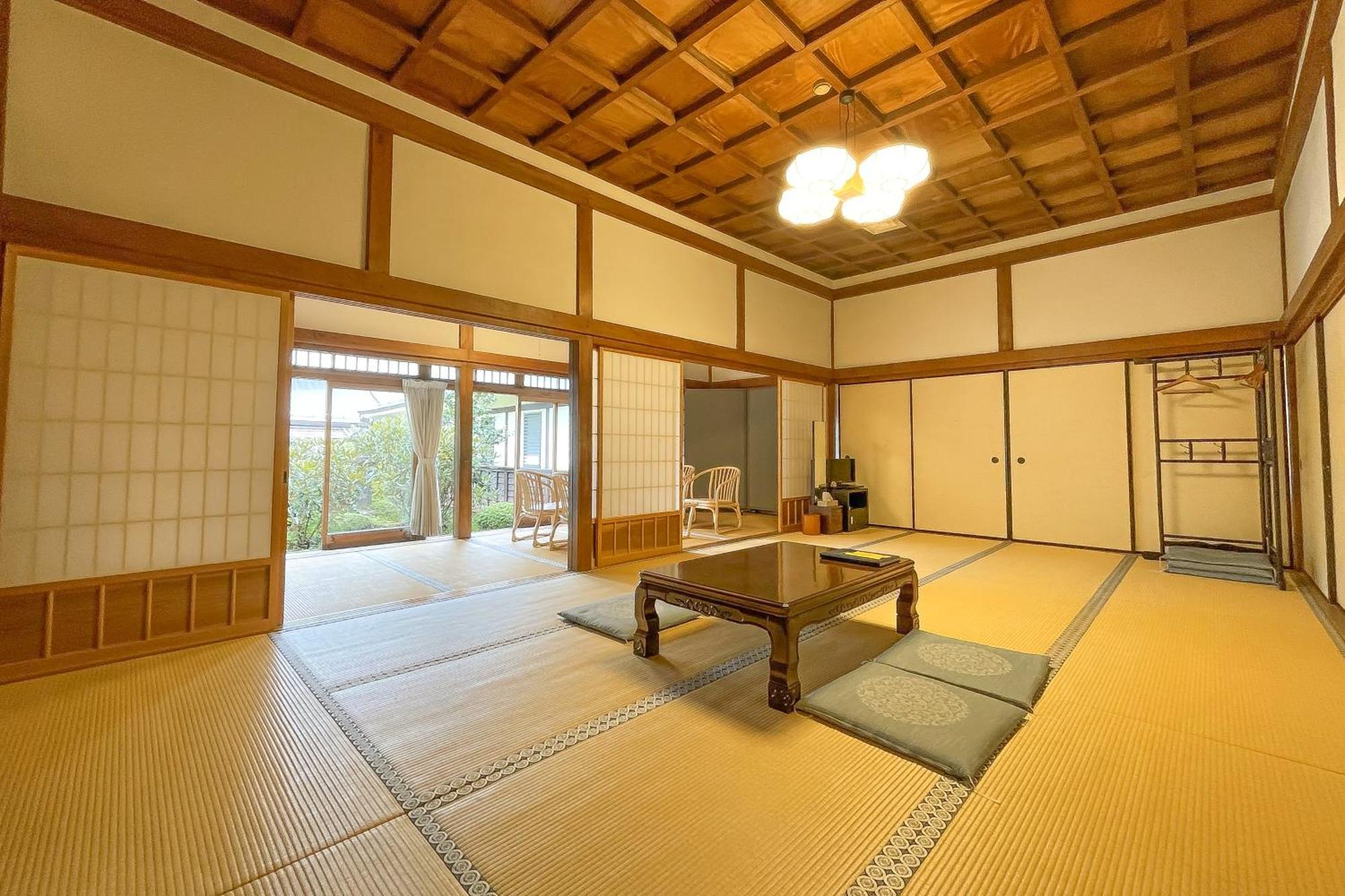 Отель Koyasan Shukubo Jokiin Экстерьер фото