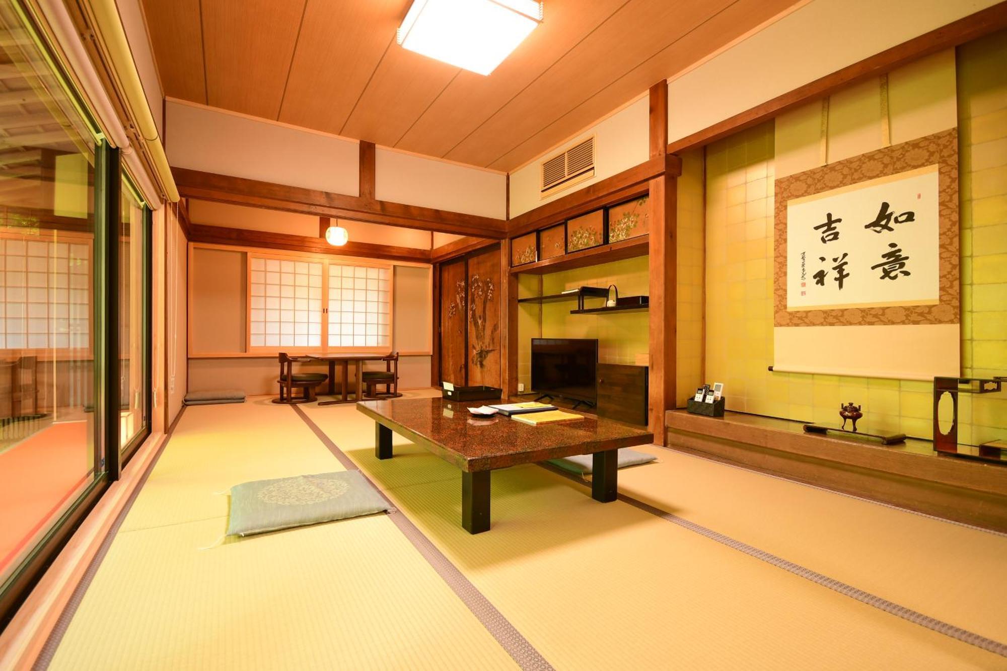 Отель Koyasan Shukubo Jokiin Экстерьер фото