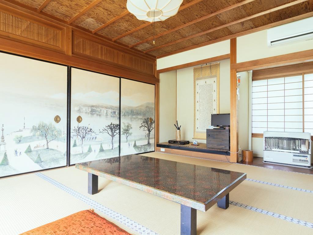 Отель Koyasan Shukubo Jokiin Экстерьер фото