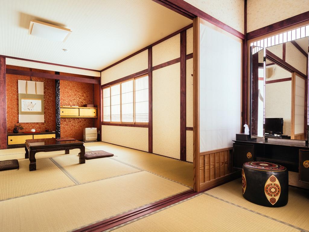 Отель Koyasan Shukubo Jokiin Экстерьер фото